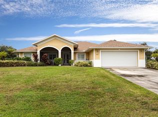 702 Louis Ave, Lehigh Acres, FL 33972