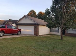 105 Northaven St, Farmington, AR 72730