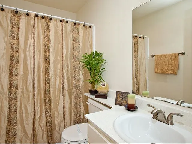 Elan Coco Palms Bathroom