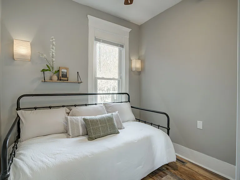 1505 Main St NE #1 — Photo 11