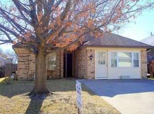 2526 Beverly Hills Ln, Mesquite, TX