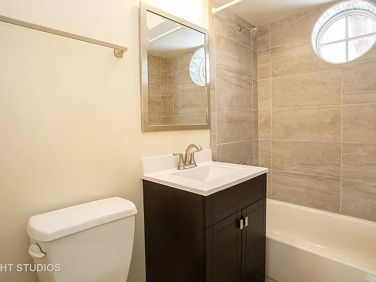 417 W Miner St #2 — Photo 10