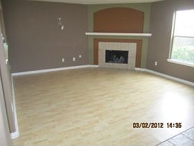 4th image of 5809 Village Grove Dr
