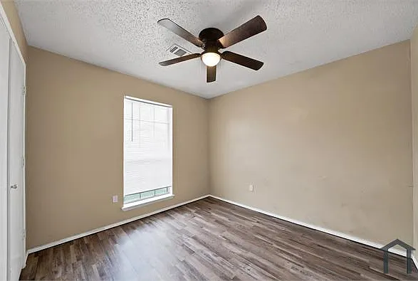 2820 Bent Brook Dr — Photo 8