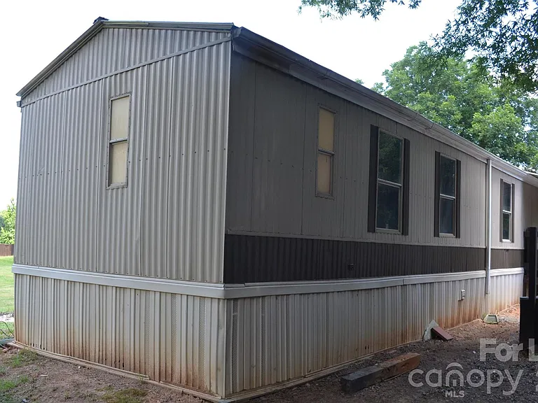 201 Ratchford Farm Rd — Photo 20