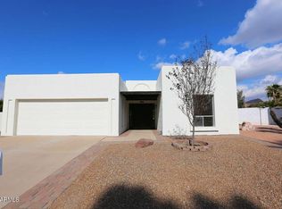 634 E Calavar Rd, Phoenix, AZ 85022
