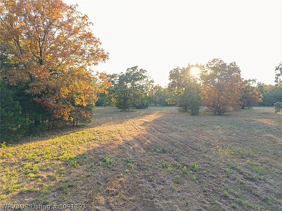 3rd image of Highway 282