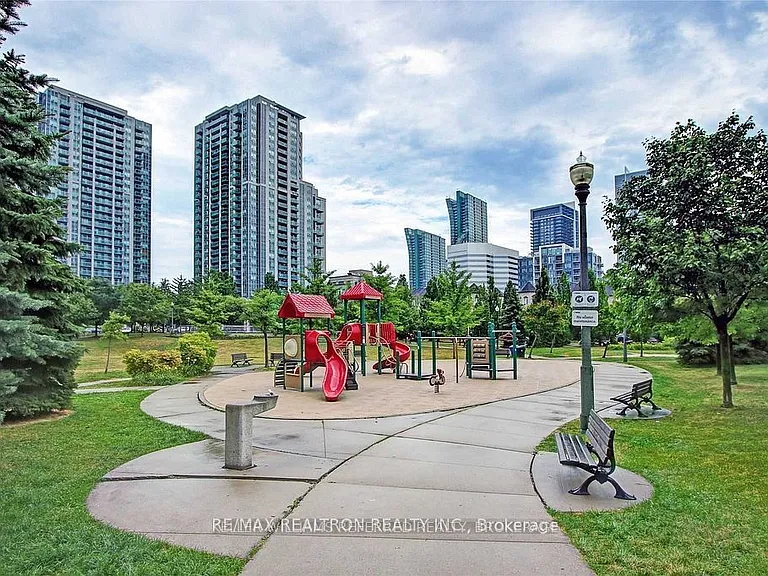 80 Harrison Garden Blvd #116 — Photo 22