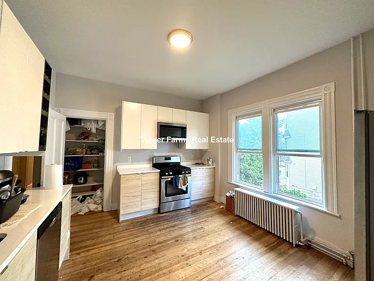 158 Boston St #2F — Photo 22