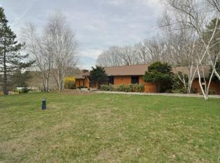 3 Misty Vale Rd, Sandy Hook, CT 06482