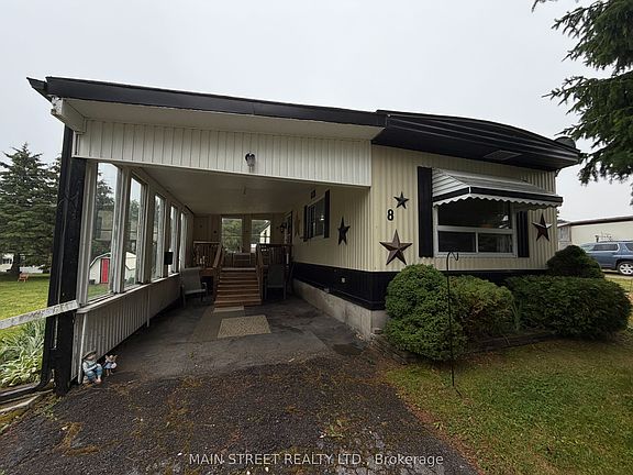2nd image of 8 Park Cres