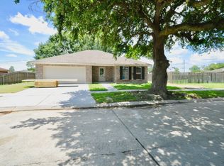 2900 Gallo Dr, Chalmette, LA 70043