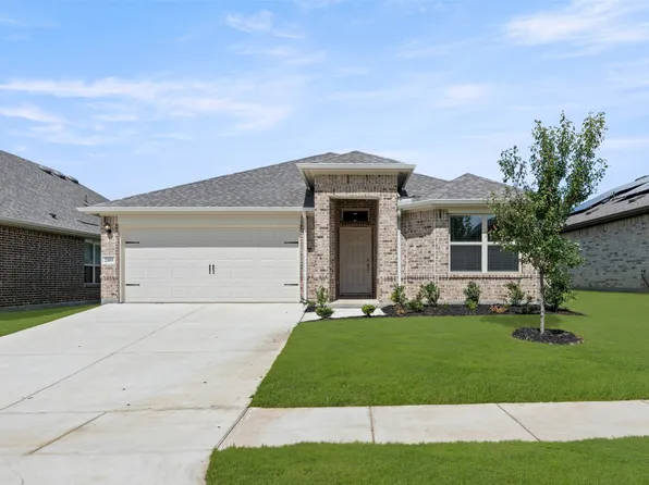 2109 Hickory Ln, Aubrey, TX 76227