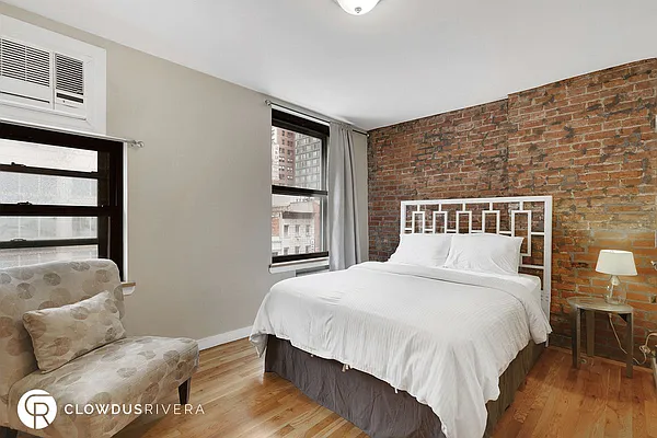 Rented by Cooper & Cooper Real Estate | media 10