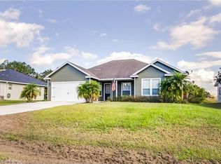1051 Myrtle Ave, Saint Cloud, FL 34771