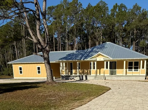 227 Boncycle Land Dr, Eastpoint, FL 32328
