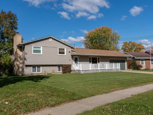 1507 Kensington Pl, Mishawaka, IN 46544