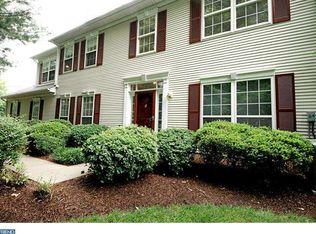 307 Deer Run Ct #152, Pennington, NJ 08534