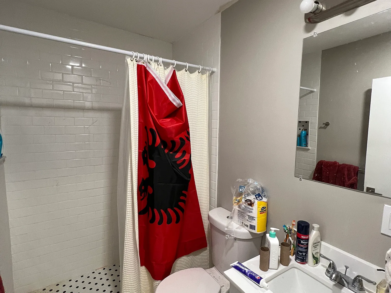 2 bed, 999 sqft, $3,000 — Photo 4
