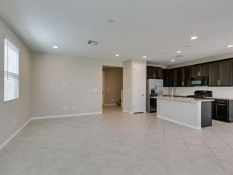10021 Silver Comet Ct — Photo 14