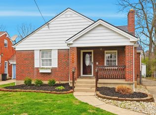 3790 N Broadlawn Cir, Cincinnati, OH 45236