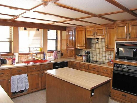 Kitchen Black Appliances