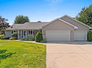 811 Krause Rd, Green Bay, WI 54313