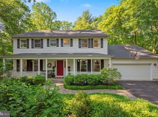 11419 S Lakes Dr, Reston, VA 20191