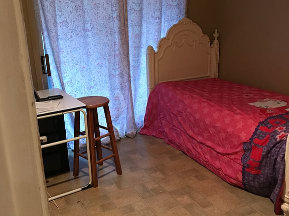 5th image of 925 Butterfly Blvd