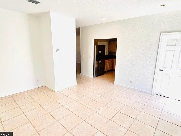 1436 Hawthorne Pl — Photo 13