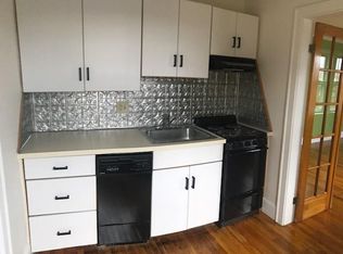 195 Thomas Burgin Pkwy UNIT 201, Quincy, MA 02169