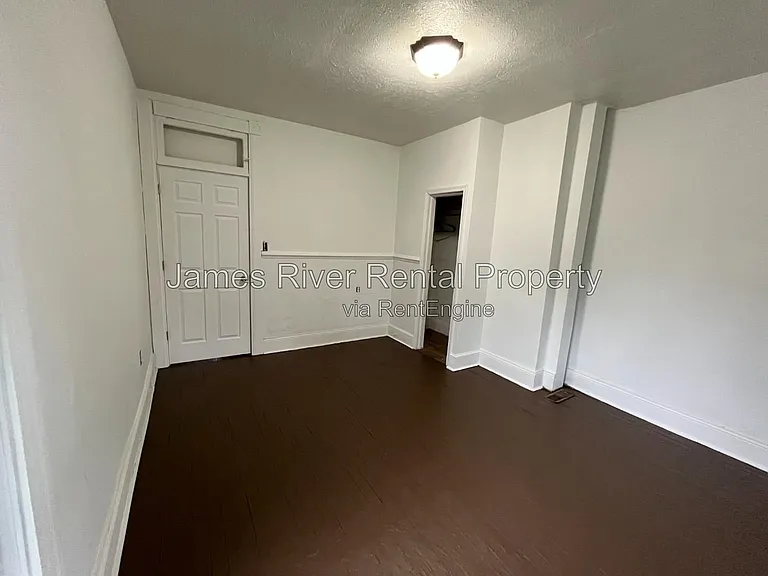 1601 Union St — Photo 13