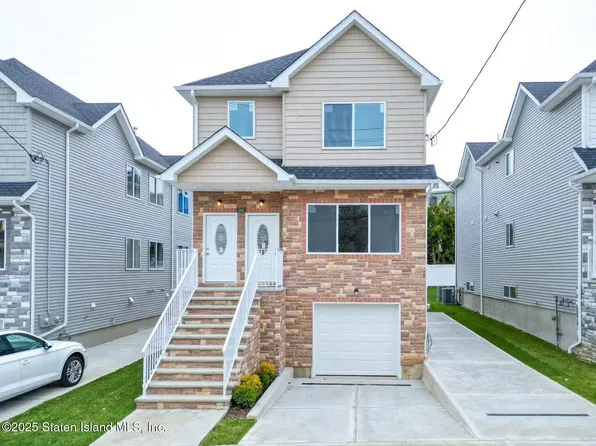 136 Beach St, Staten Island, NY 10304