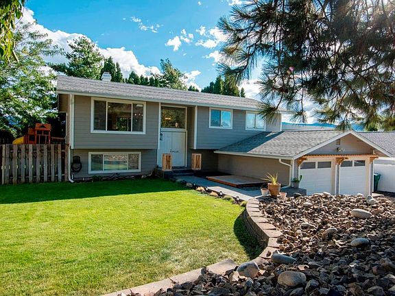3rd image of 1416 Bel Air Dr