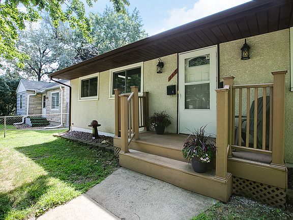 2nd image of 348 Sidney St