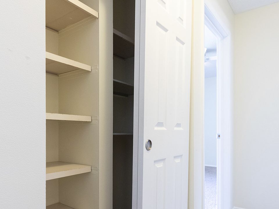 Canterbury Court 7 1303 N Logan Ave Danville IL Zillow