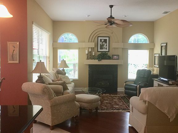 2nd image of 1228 Hampstead Ln