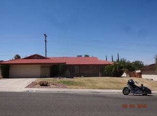2061 Barcelona Cir, Barstow, CA 92311