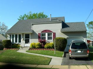 41 Scholer Dr, Union Beach, NJ 07735