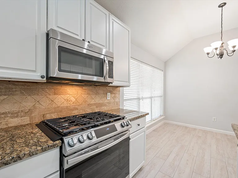 3517 Arbor Creek Ln — Photo 14