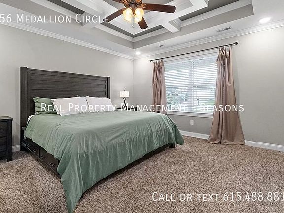 5th image of 556 Medallion Cir
