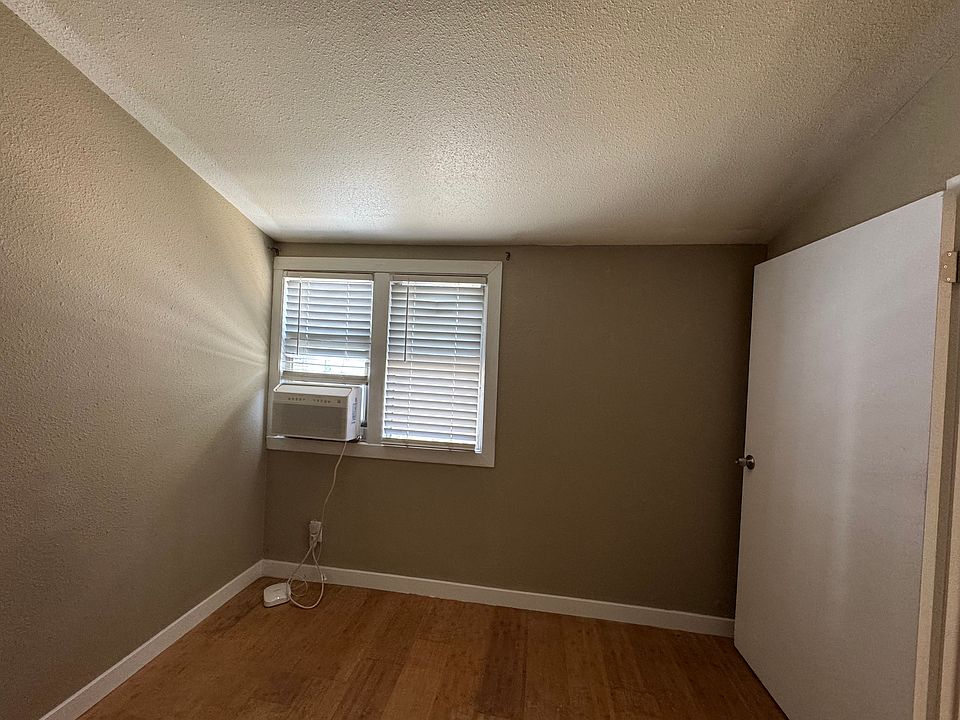 Bedroom Window A/C