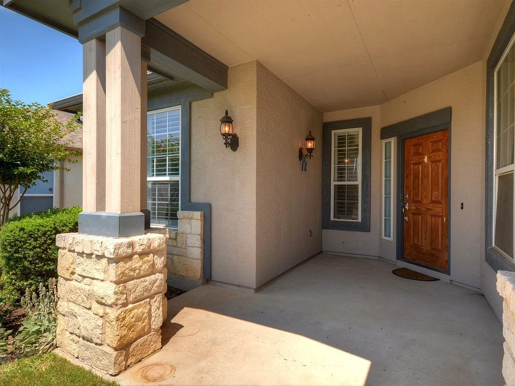 307 Cooper Lake - Unfurnished Sun City Rental Home Available 10/26/2026! — Photo 4