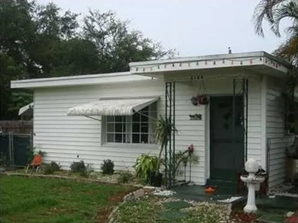 6104 SW 33rd St, Hollywood, FL 33023
