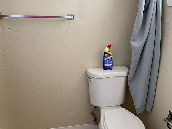 3rd image of 828 Di Fiore Dr APT 1