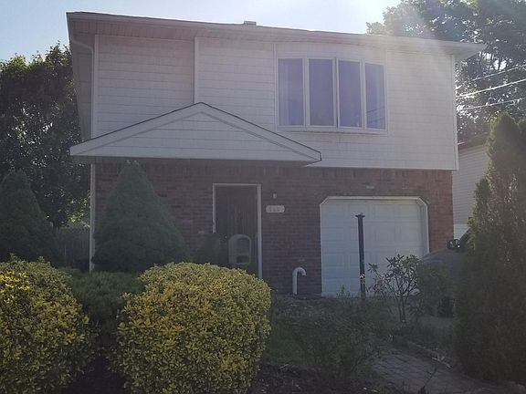 2nd image of 653 Sherman Ave #1