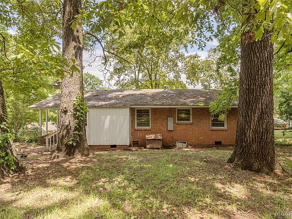 4th image of 3302 Cottonwood Dr