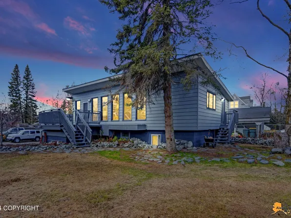 3406 Willow St, Anchorage, AK 99517