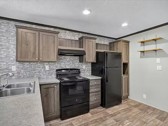 4th image of 3615103 Percival Rd Lot 103