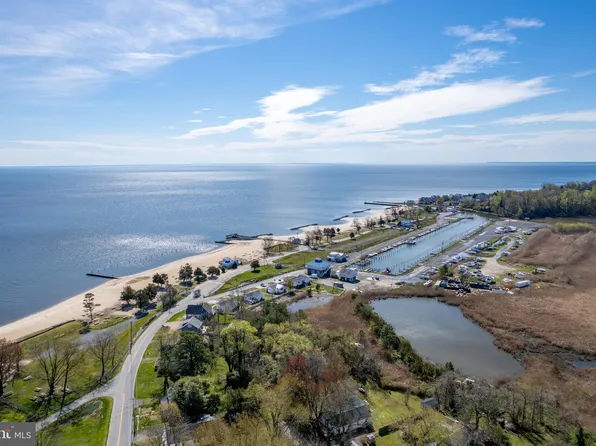 3101 Burgess Rd, Chesapeake Beach, MD 20732